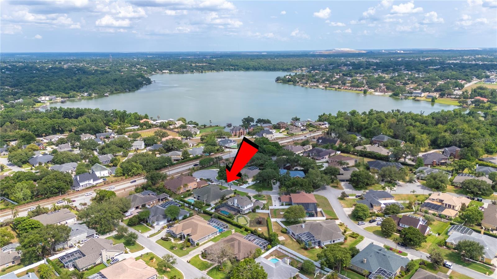 715 HANOVER CT