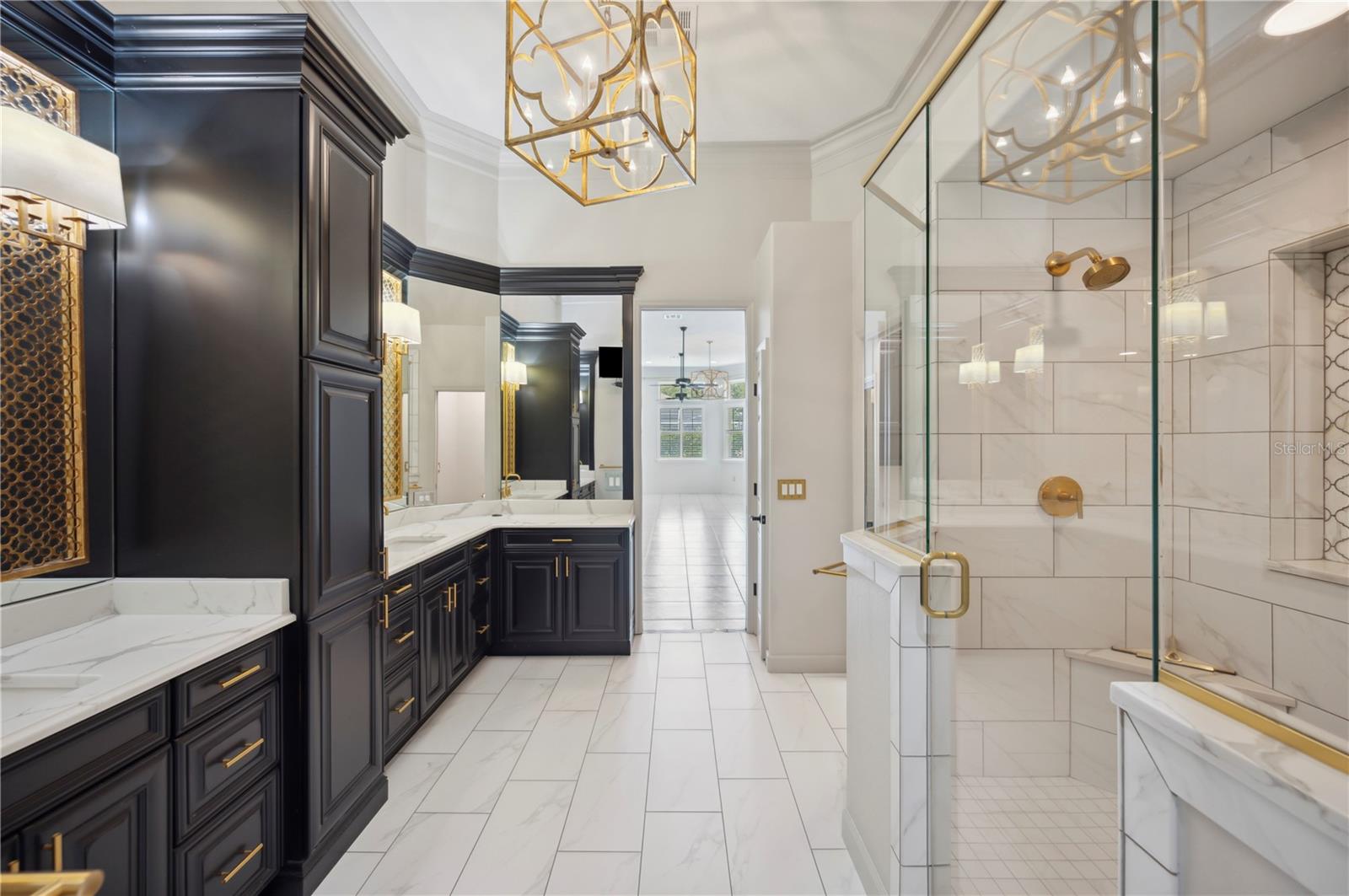 715 HANOVER CT