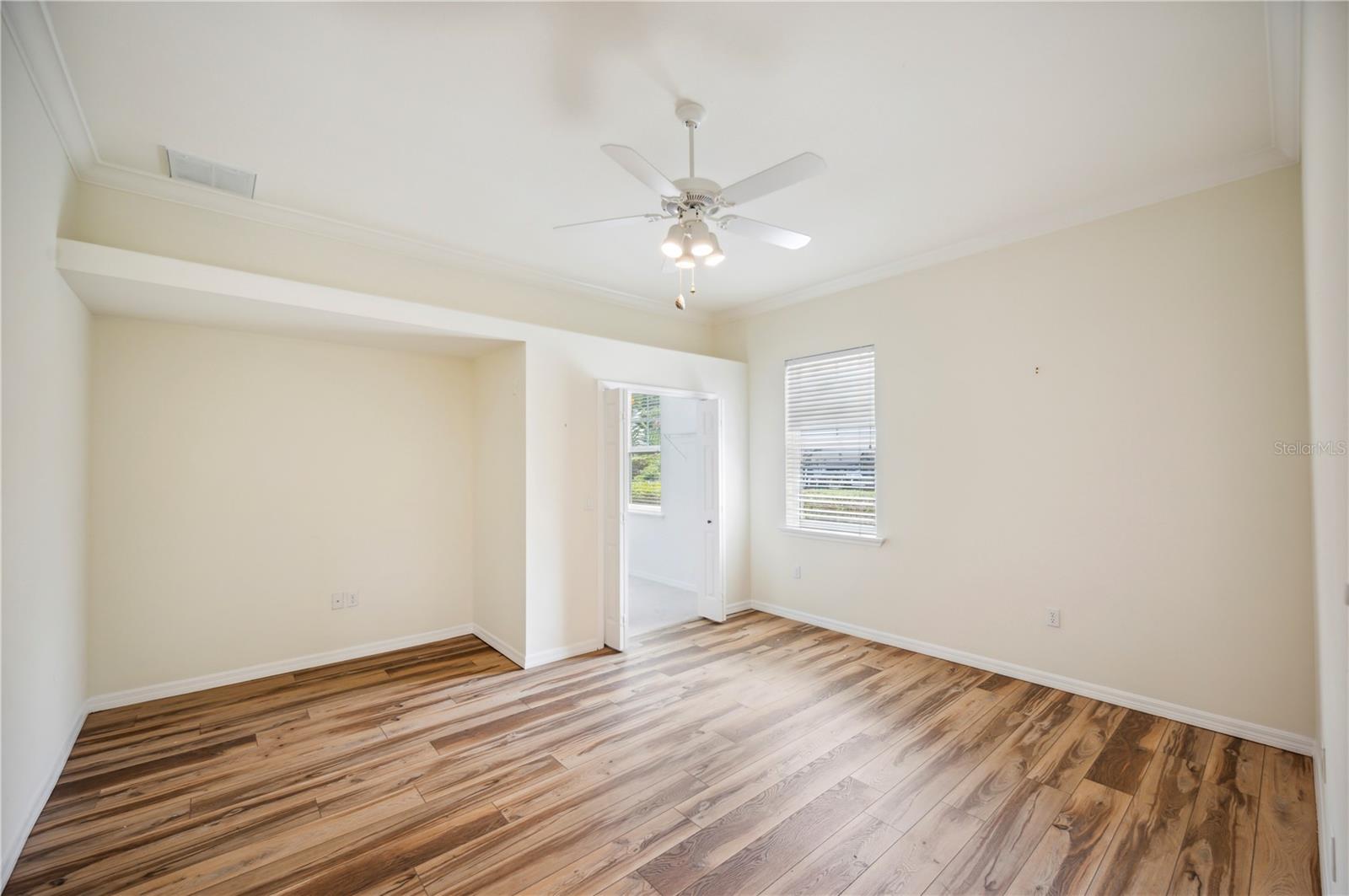 715 HANOVER CT