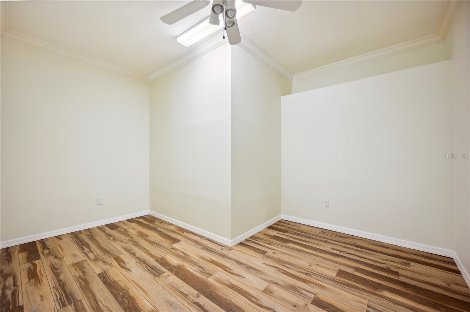 715 HANOVER CT