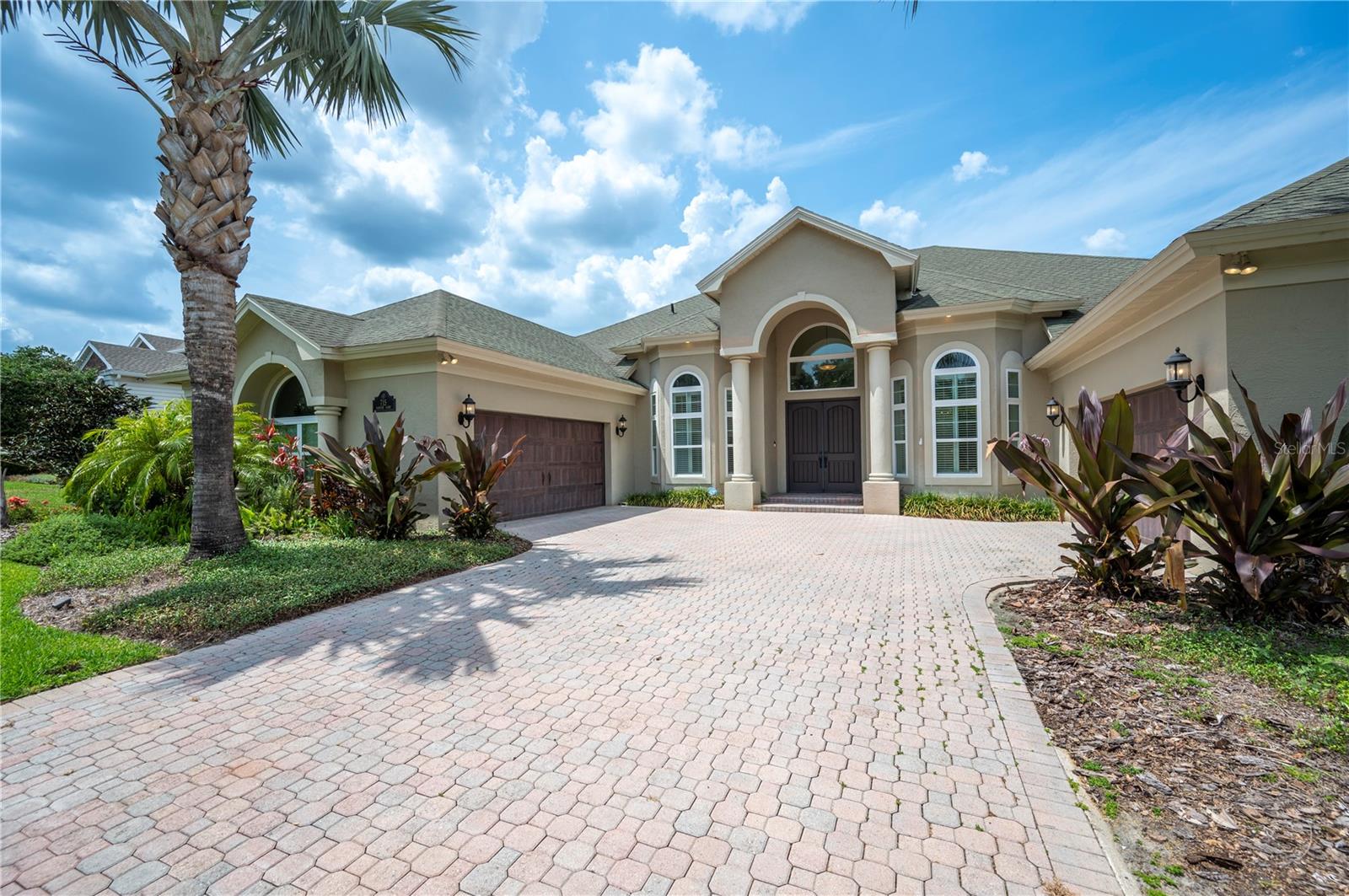 715 HANOVER CT