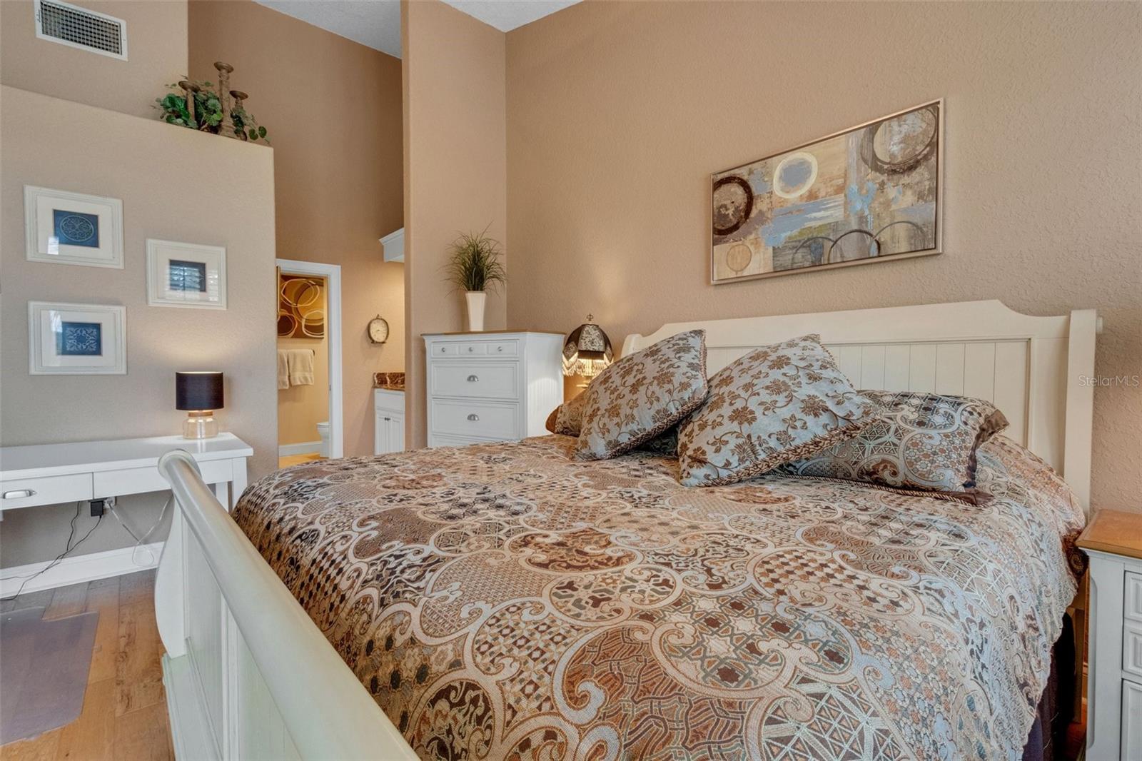 405 ENCLAVE PL #405