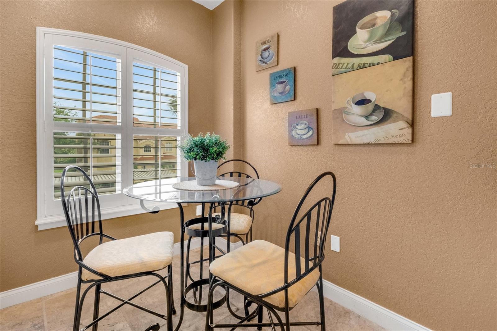 405 ENCLAVE PL #405