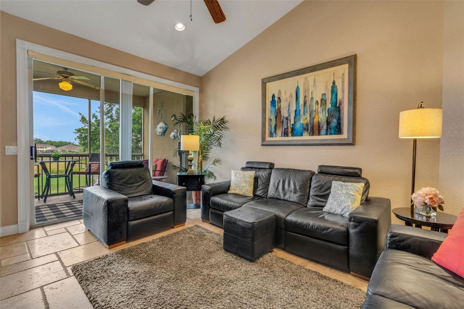 405 ENCLAVE PL #405