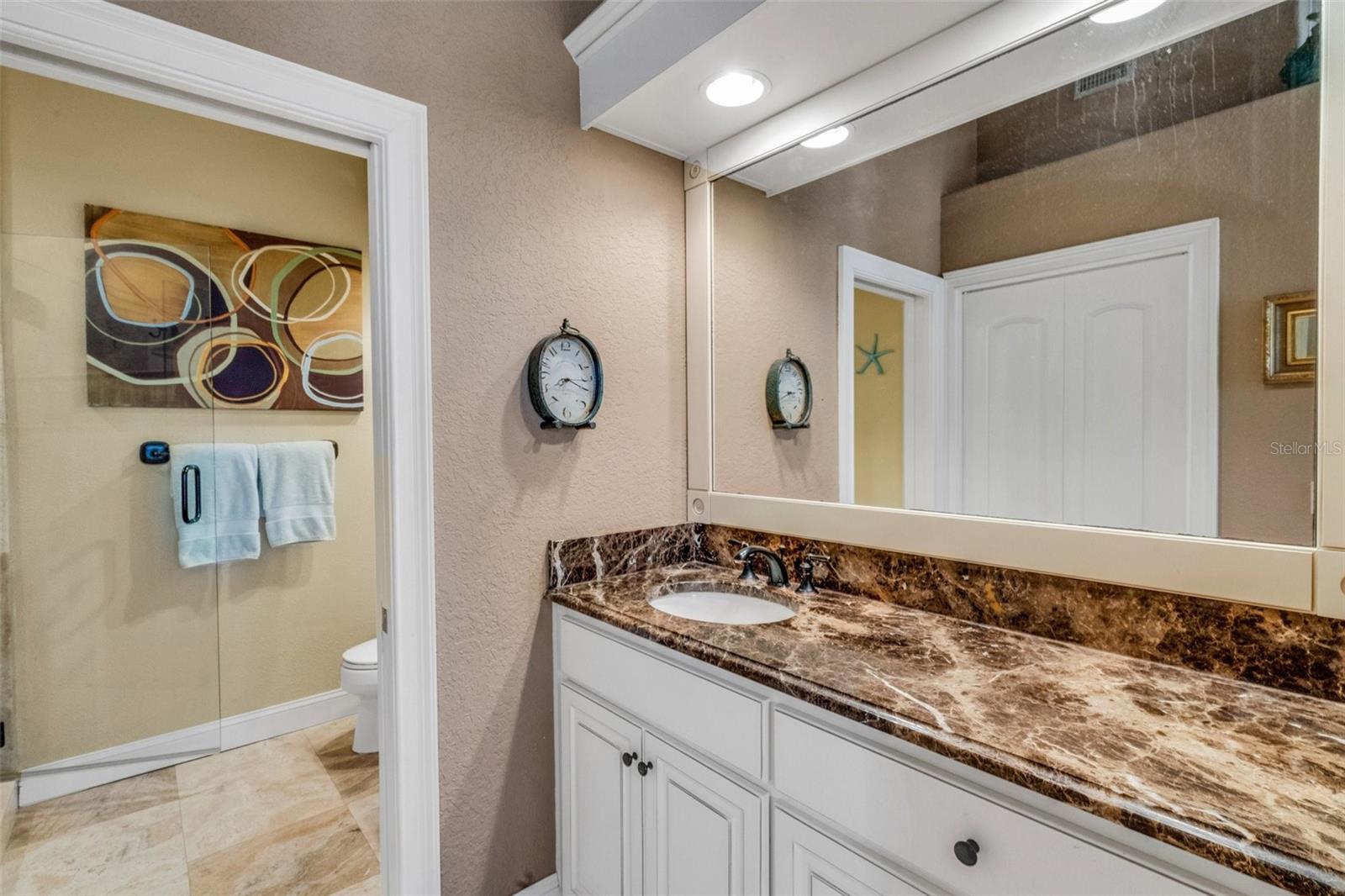 405 ENCLAVE PL #405
