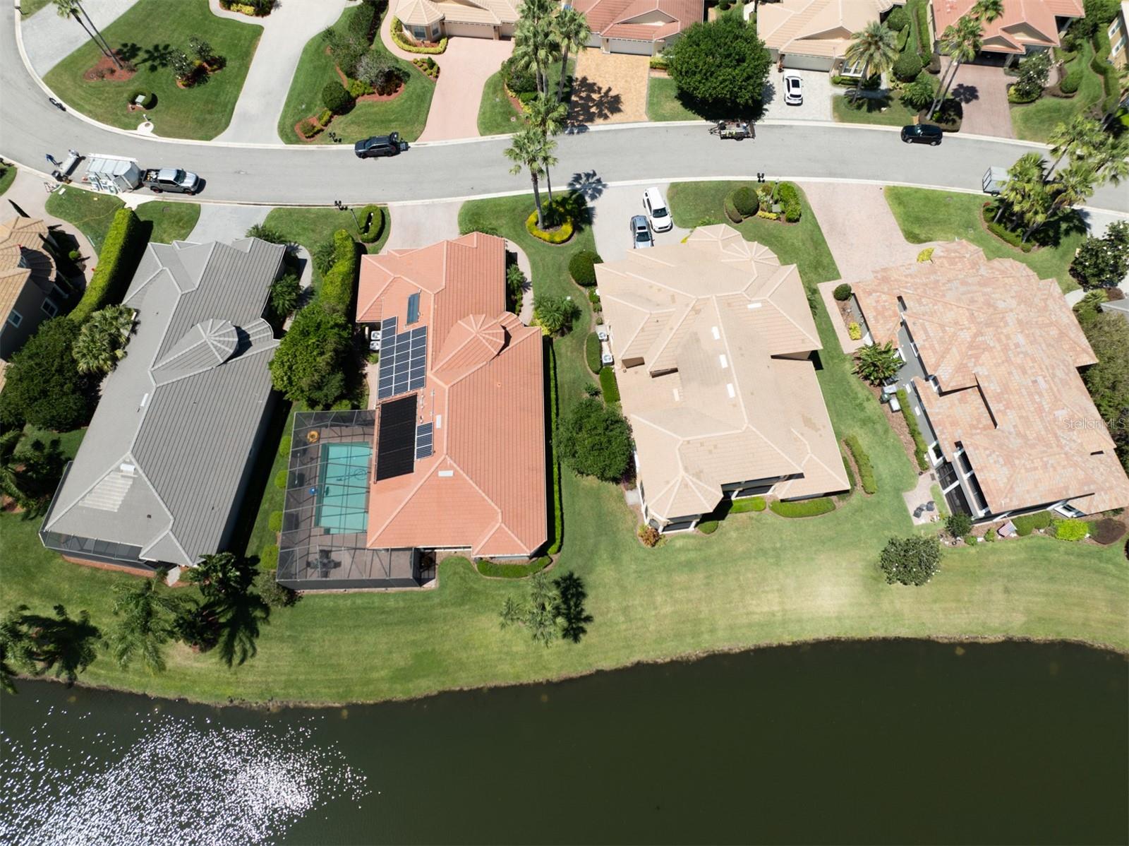 2710 BELLERIVE DR