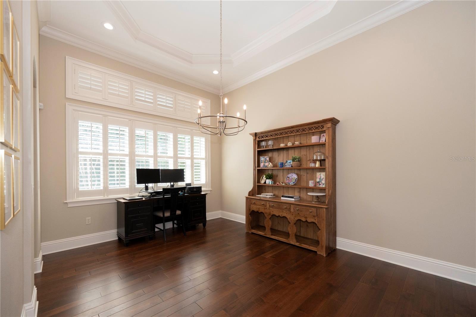 2710 BELLERIVE DR