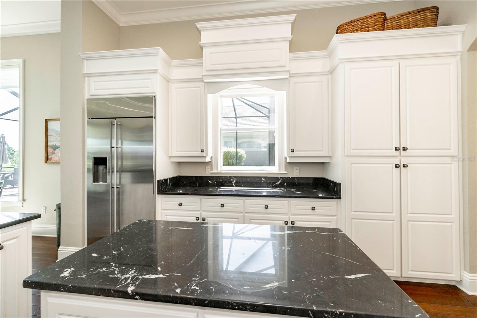 2710 BELLERIVE DR