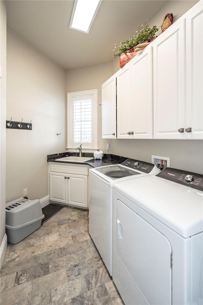 2710 BELLERIVE DR