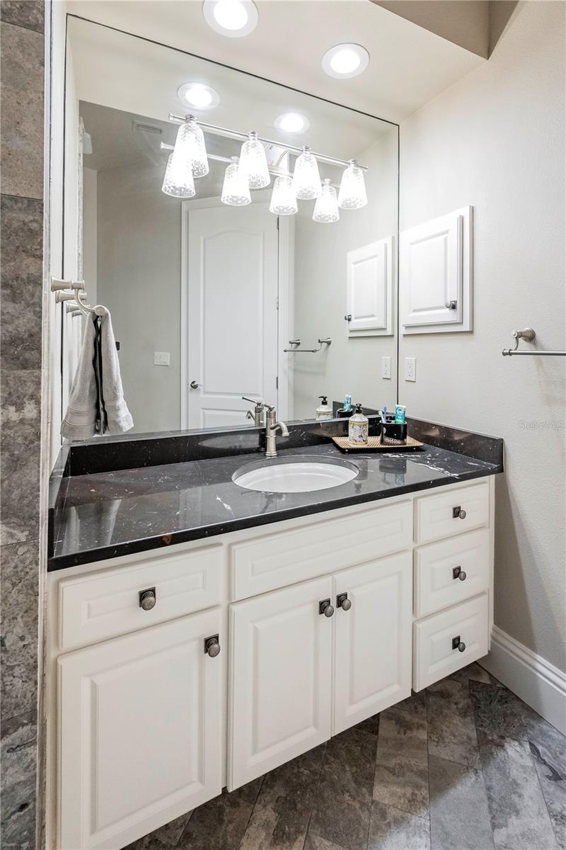 2710 BELLERIVE DR