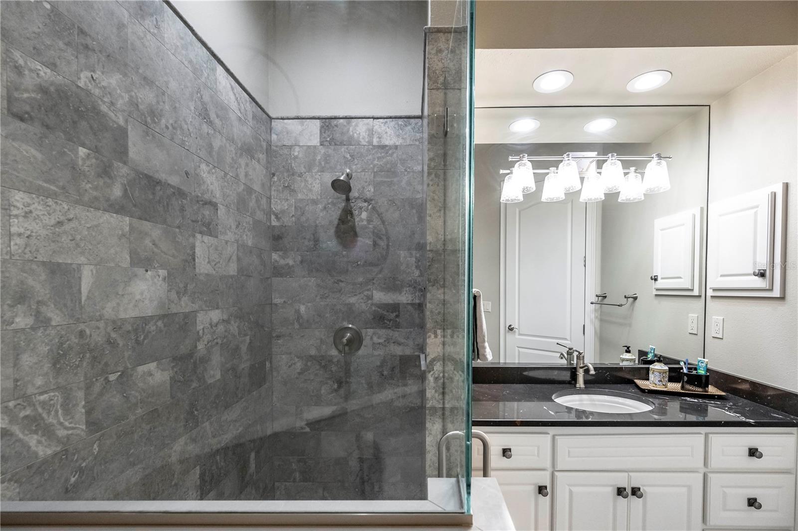 2710 BELLERIVE DR