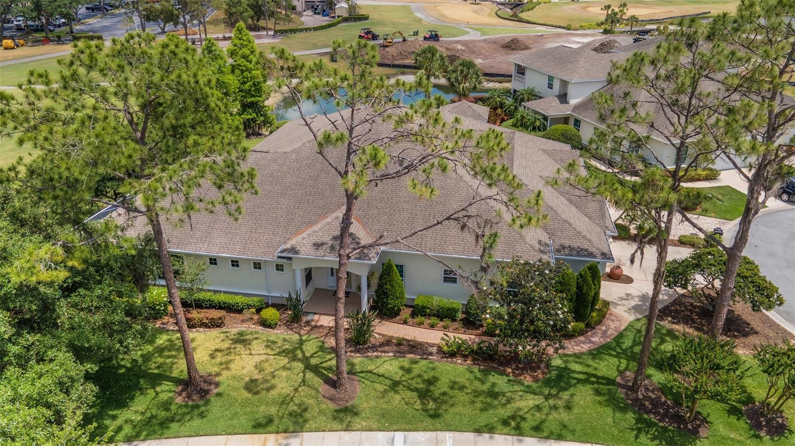 2702 PRESTWICK DR