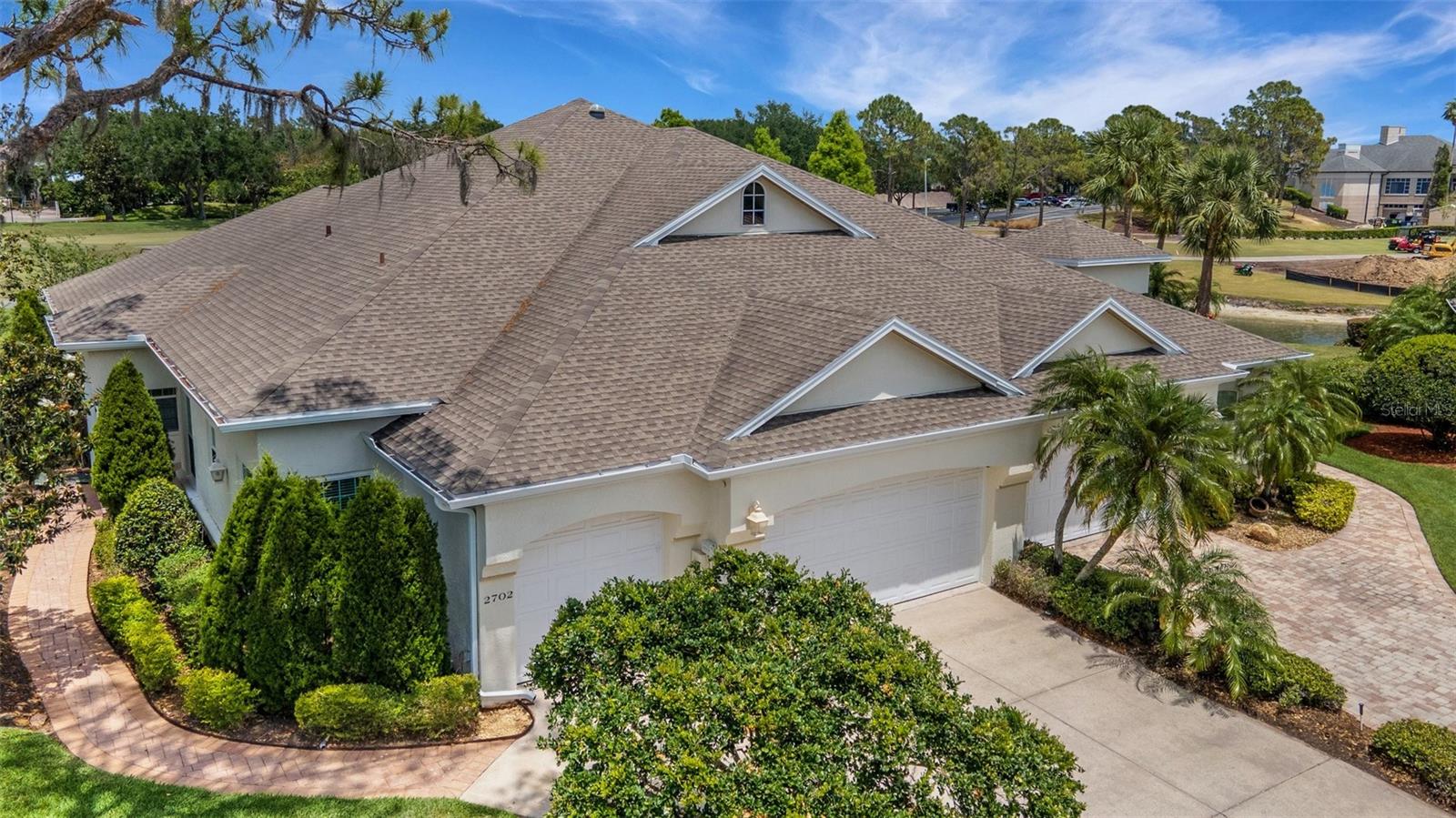 2702 PRESTWICK DR