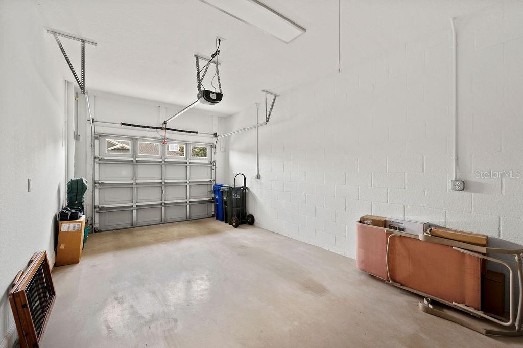 2965 MISSION LAKES DR