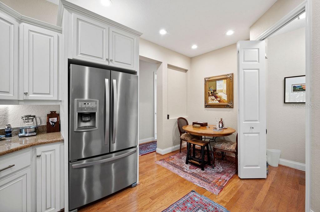 2965 MISSION LAKES DR