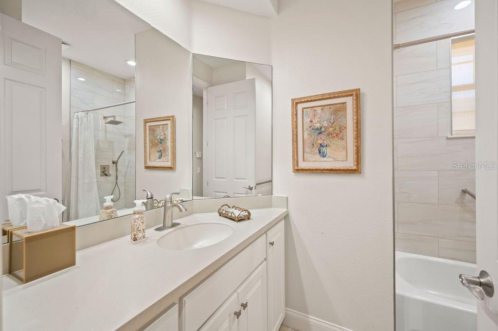 2965 MISSION LAKES DR