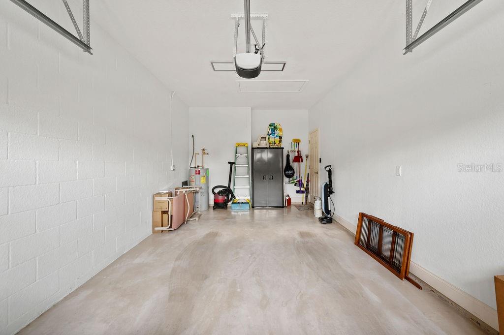 2965 MISSION LAKES DR