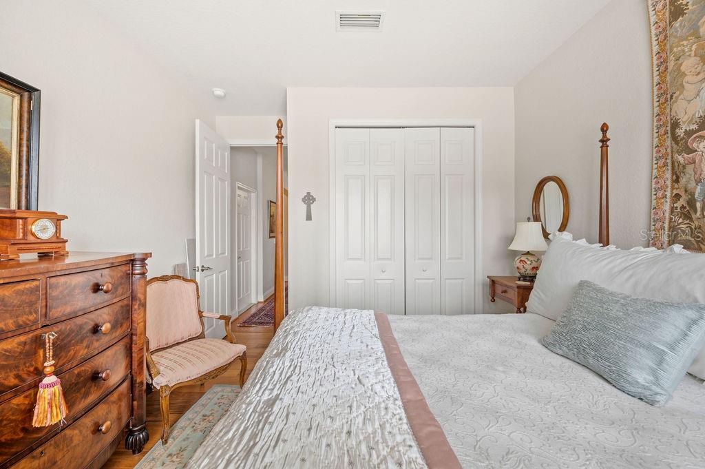 2965 MISSION LAKES DR