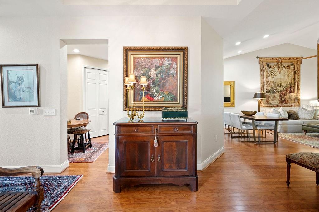 2965 MISSION LAKES DR