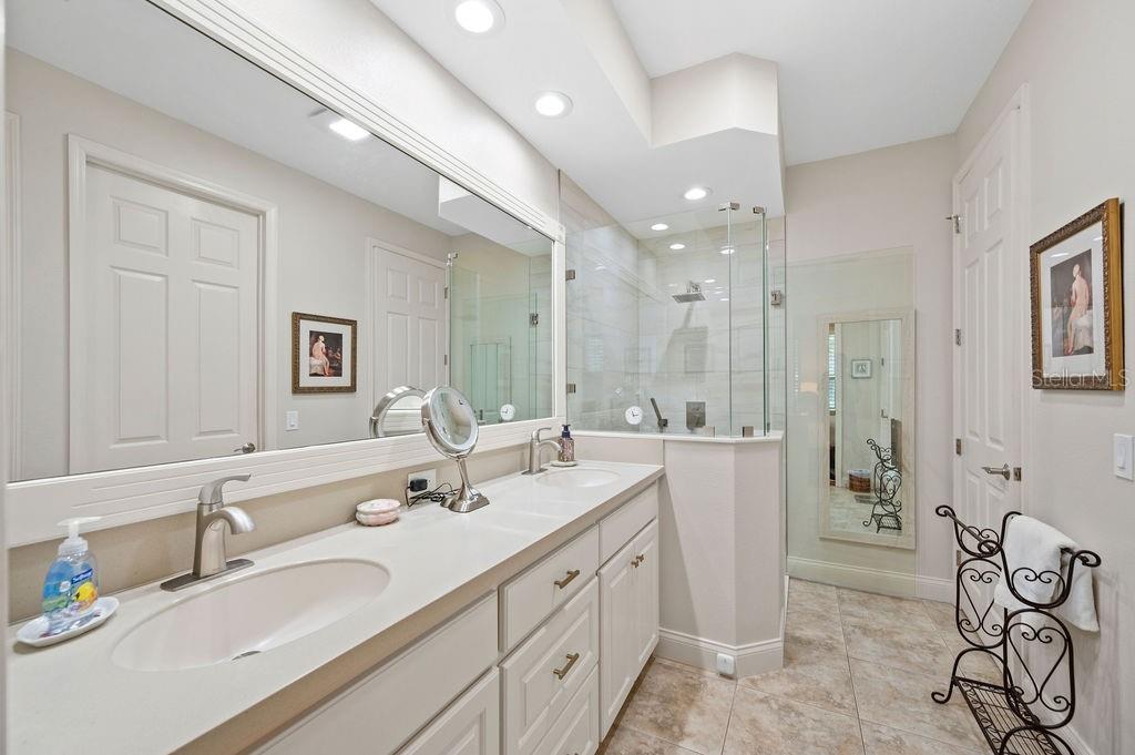 2965 MISSION LAKES DR