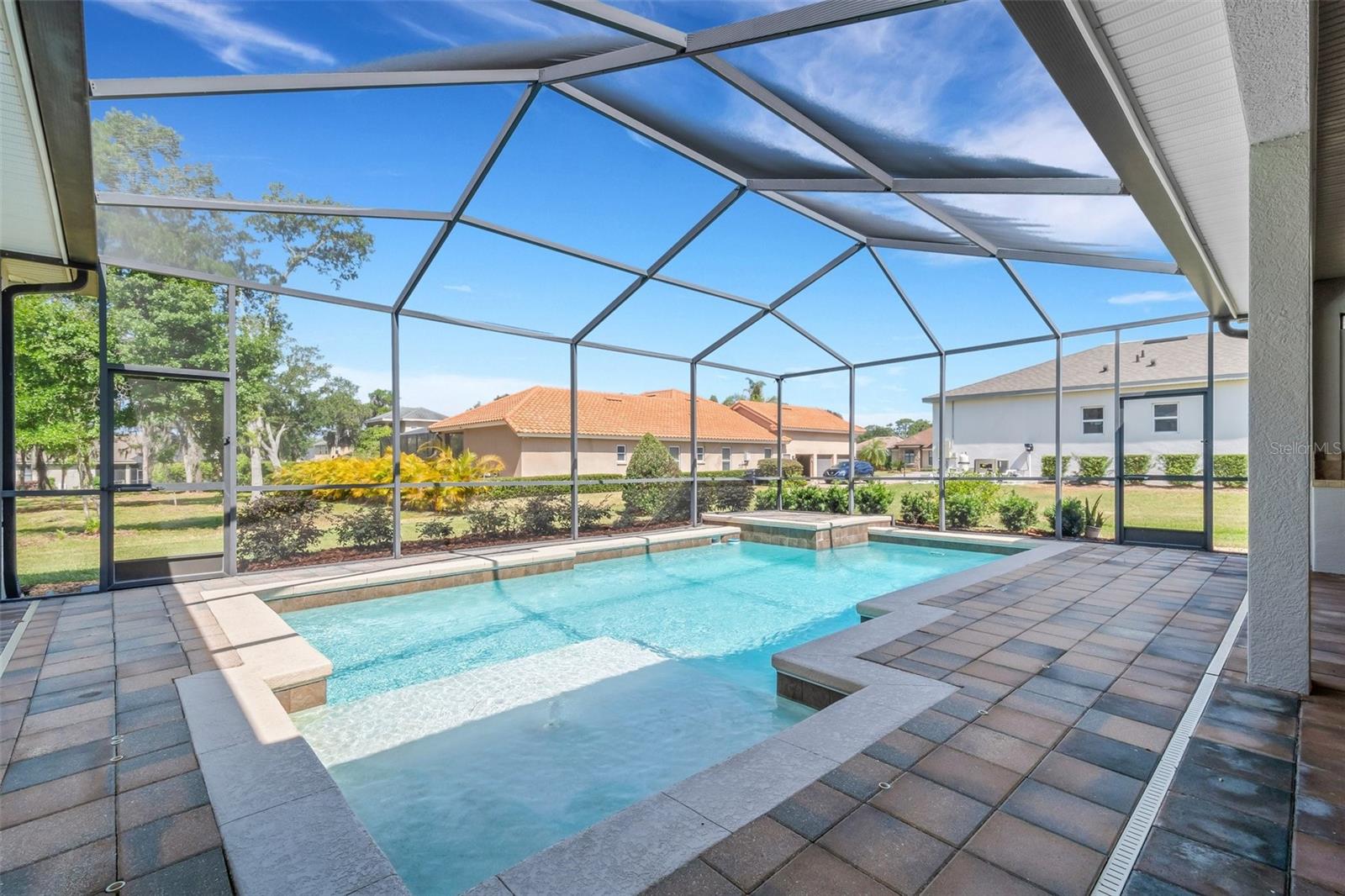 6527 EAGLE RIDGE WAY