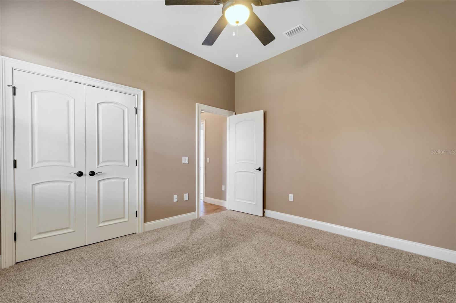 6527 EAGLE RIDGE WAY