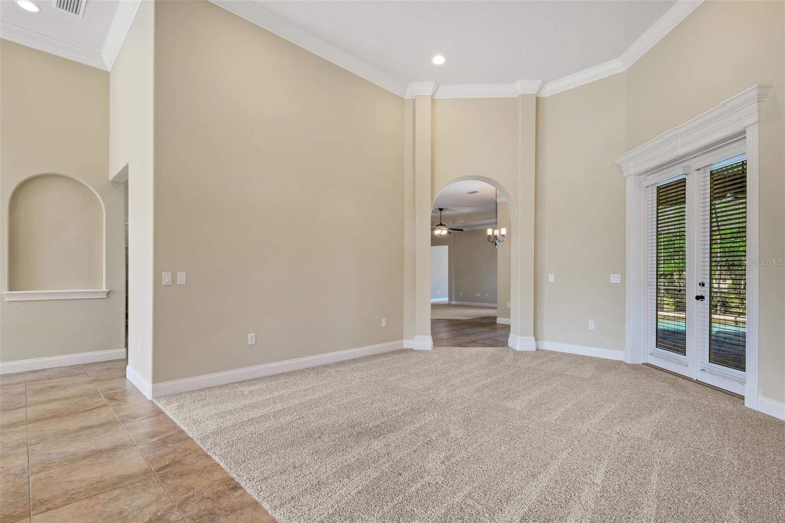 6527 EAGLE RIDGE WAY