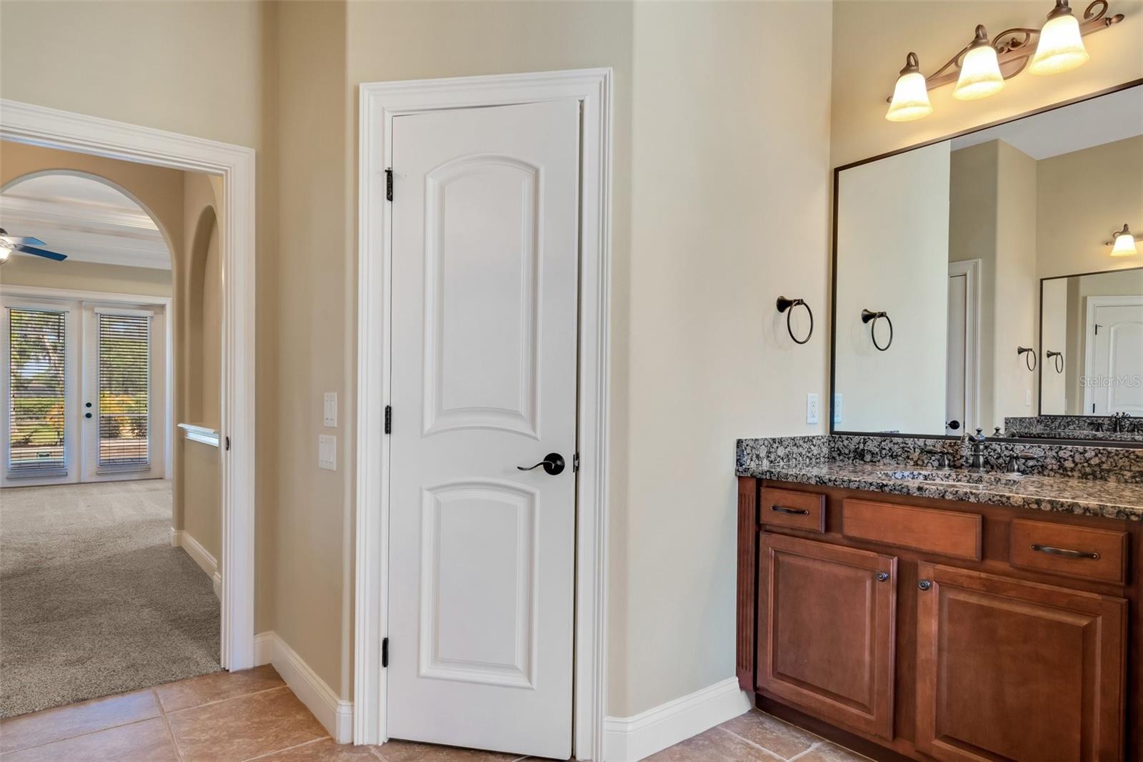 6527 EAGLE RIDGE WAY