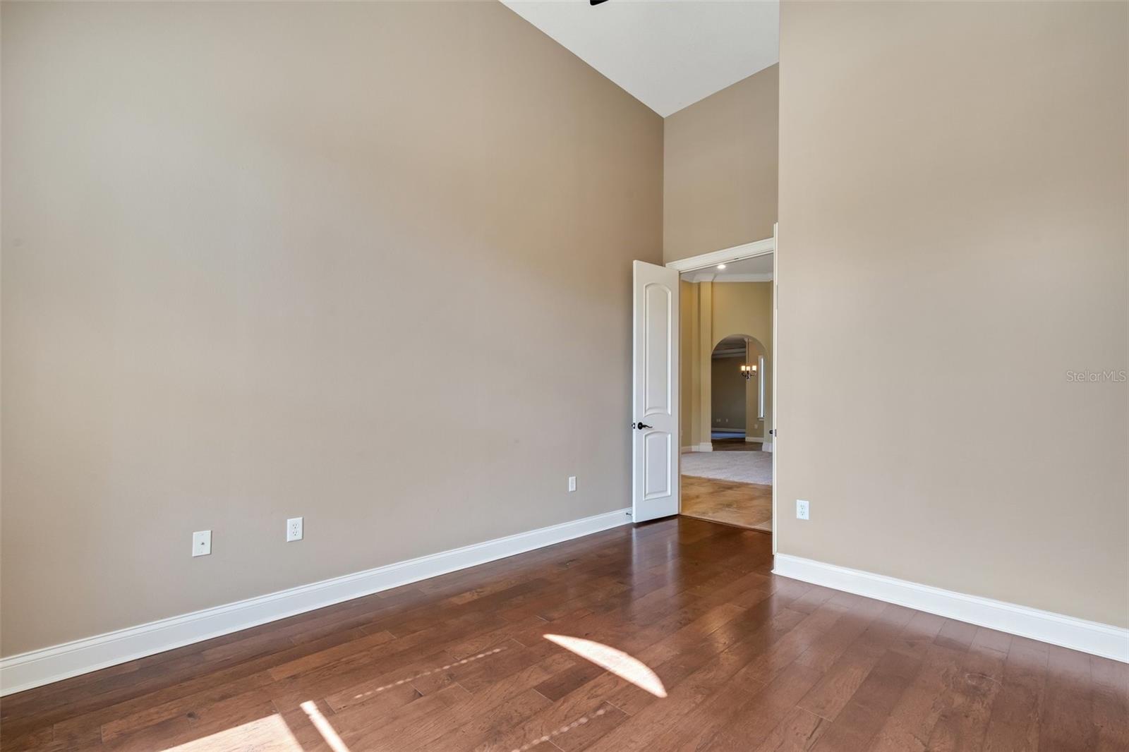 6527 EAGLE RIDGE WAY