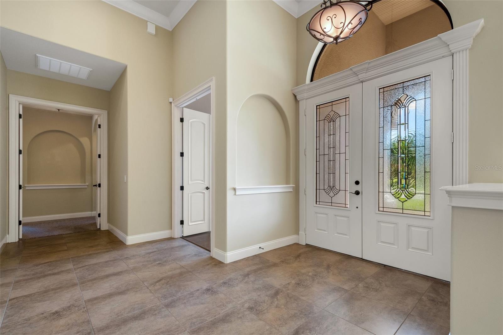 6527 EAGLE RIDGE WAY