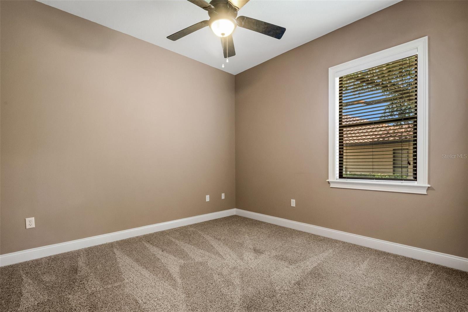 6527 EAGLE RIDGE WAY