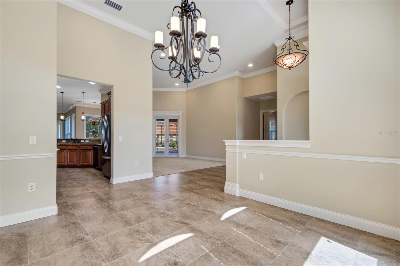 6527 EAGLE RIDGE WAY