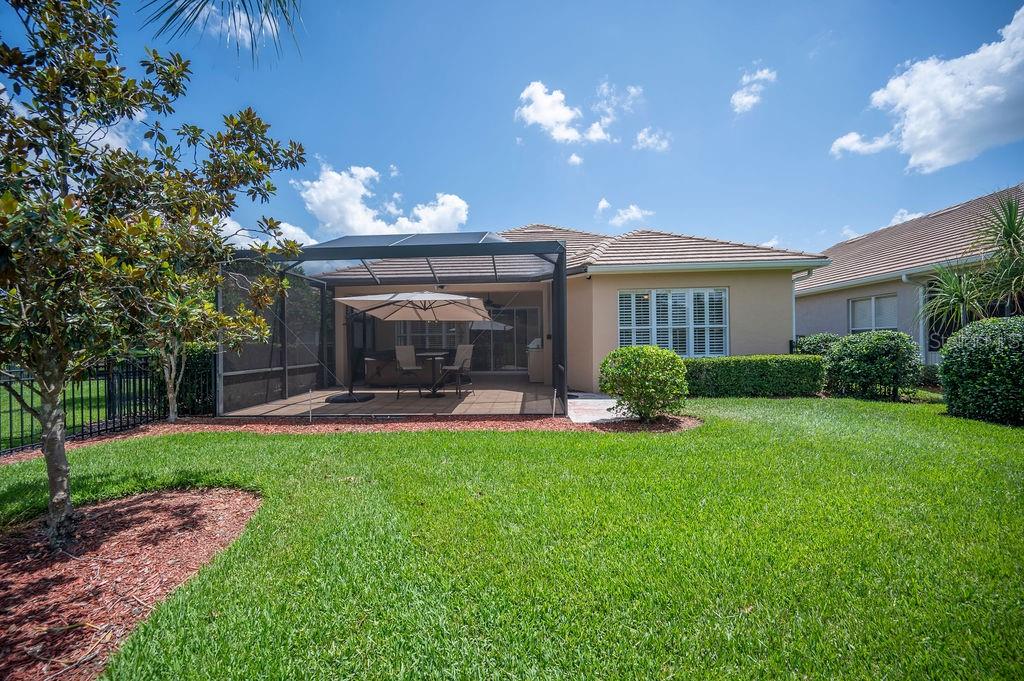 2425 LAUREL GLEN DR