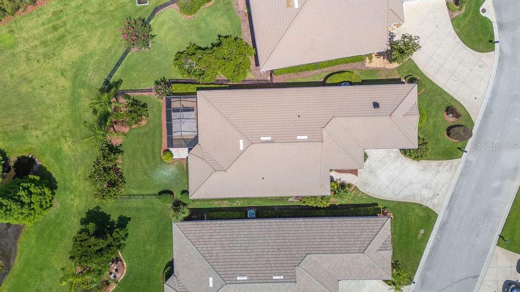 2425 LAUREL GLEN DR