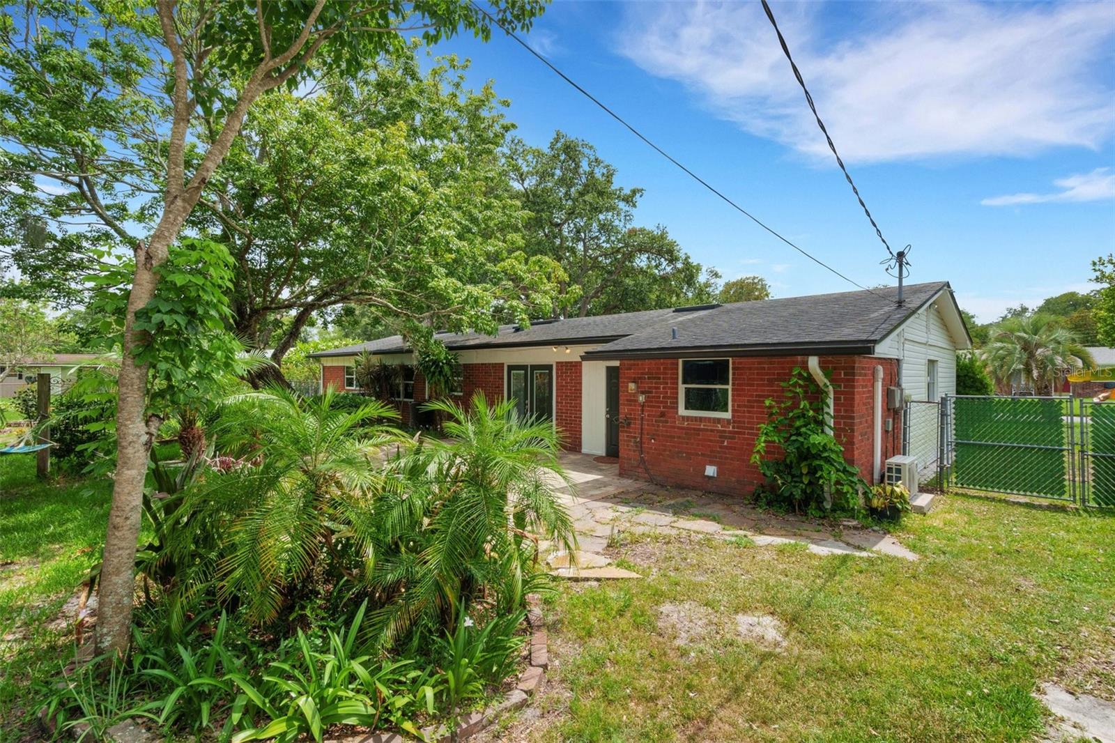2632 HANDLEY BLVD
