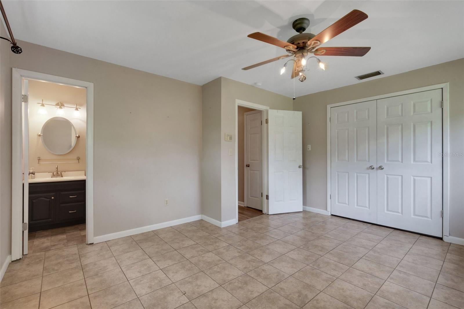 2632 HANDLEY BLVD