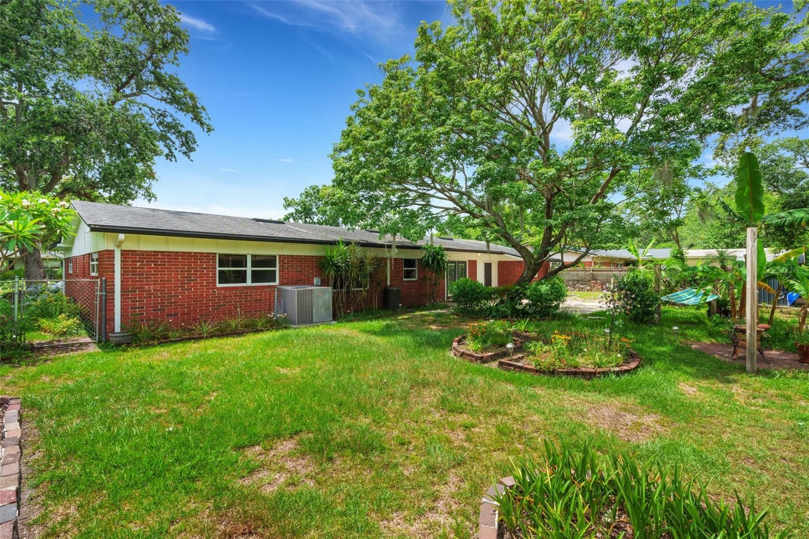 2632 HANDLEY BLVD