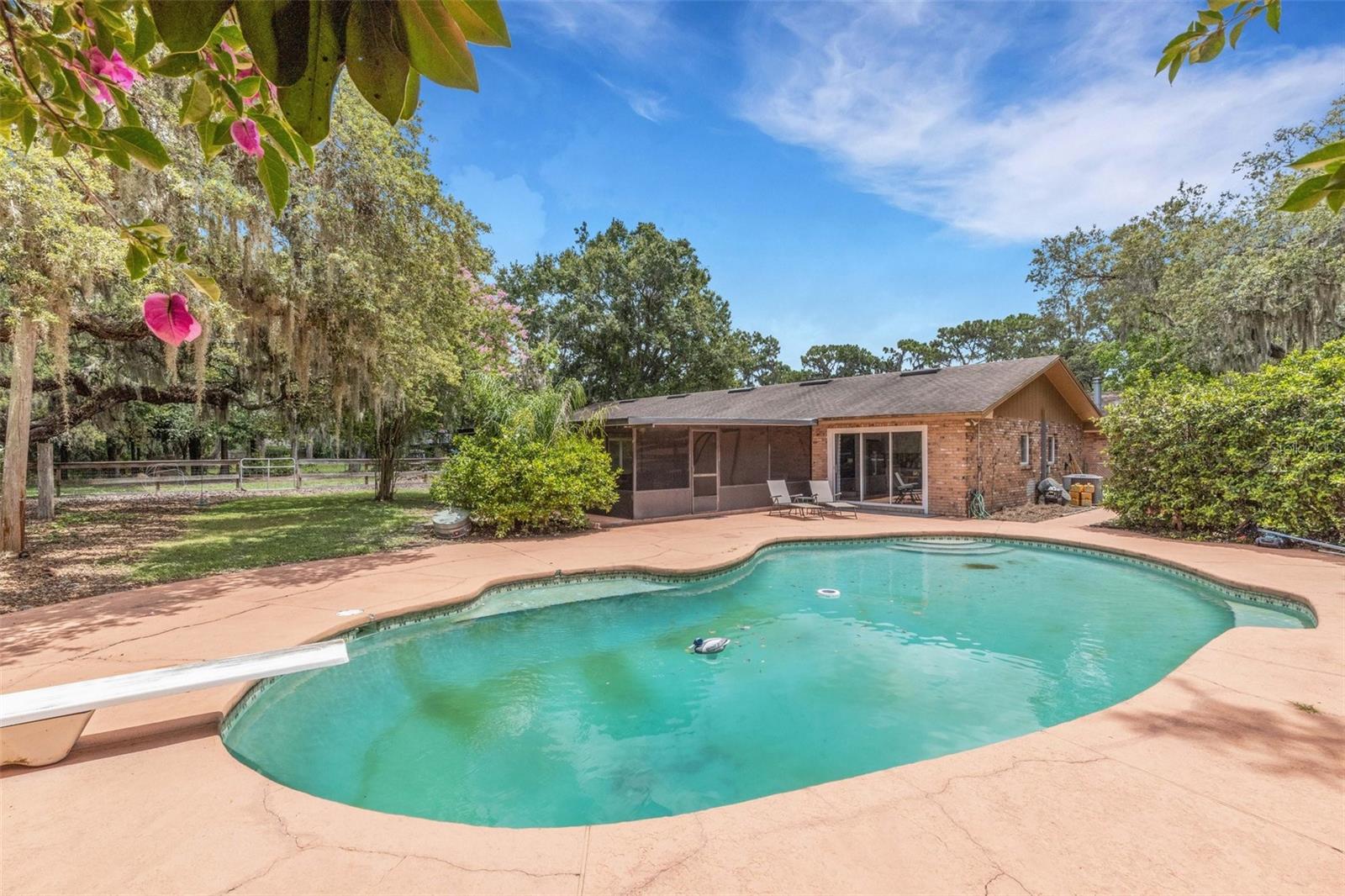 6819 BROKEN ARROW TRL S