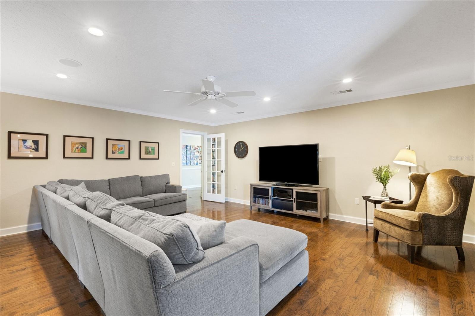 6819 BROKEN ARROW TRL S