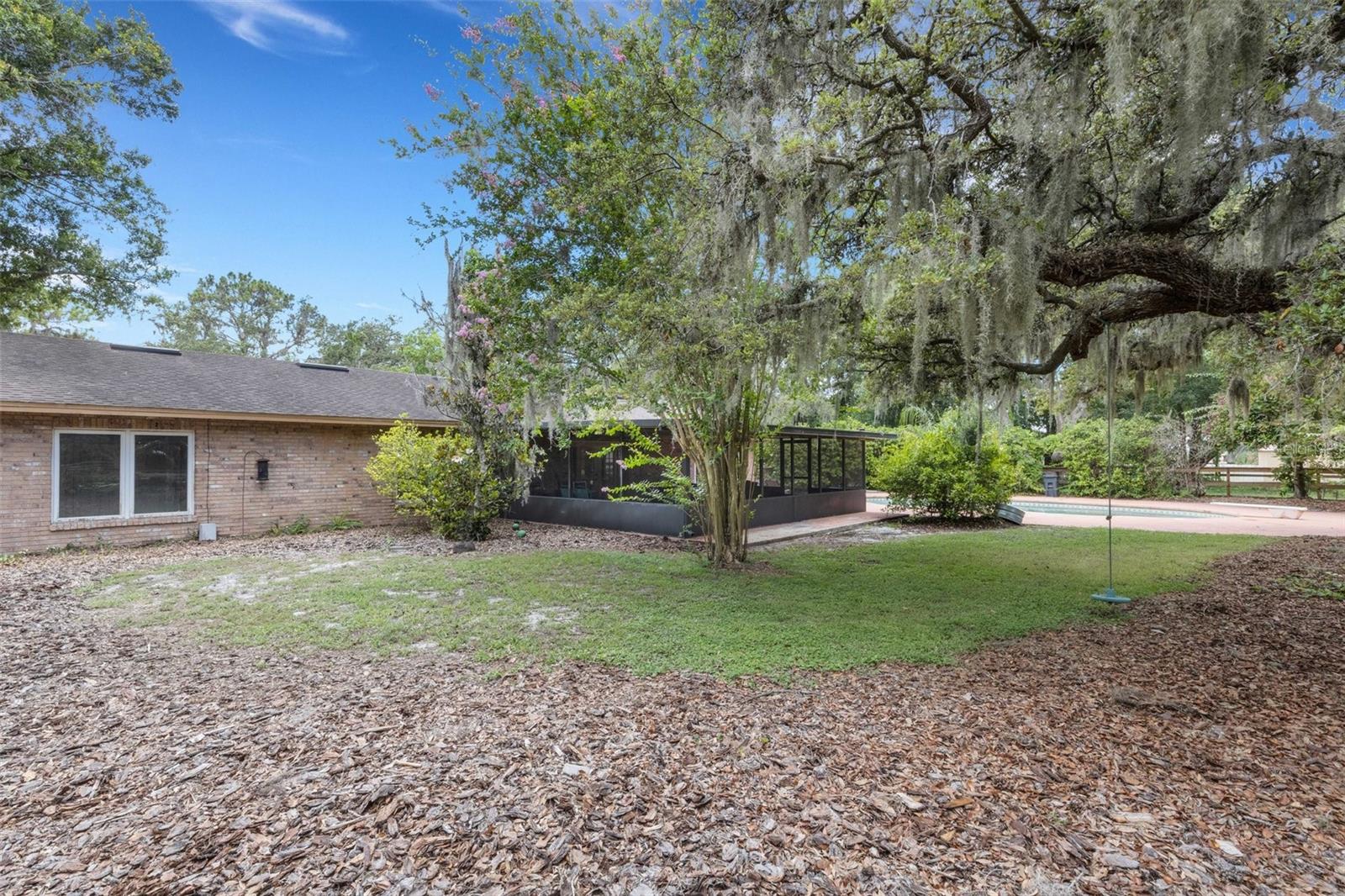 6819 BROKEN ARROW TRL S