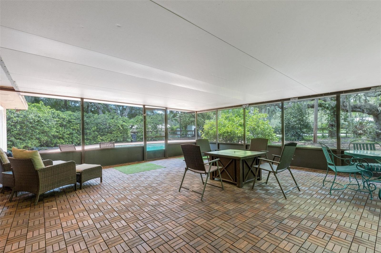 6819 BROKEN ARROW TRL S