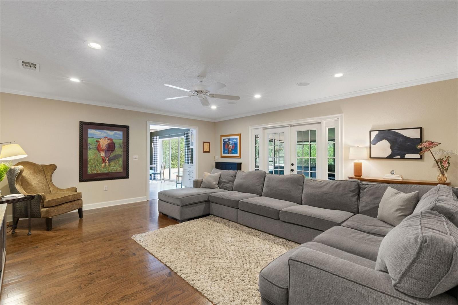 6819 BROKEN ARROW TRL S