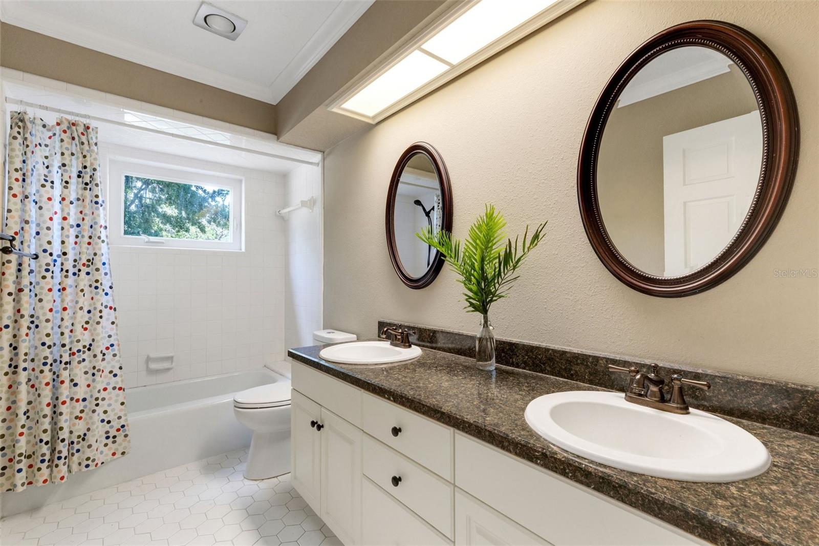 6819 BROKEN ARROW TRL S