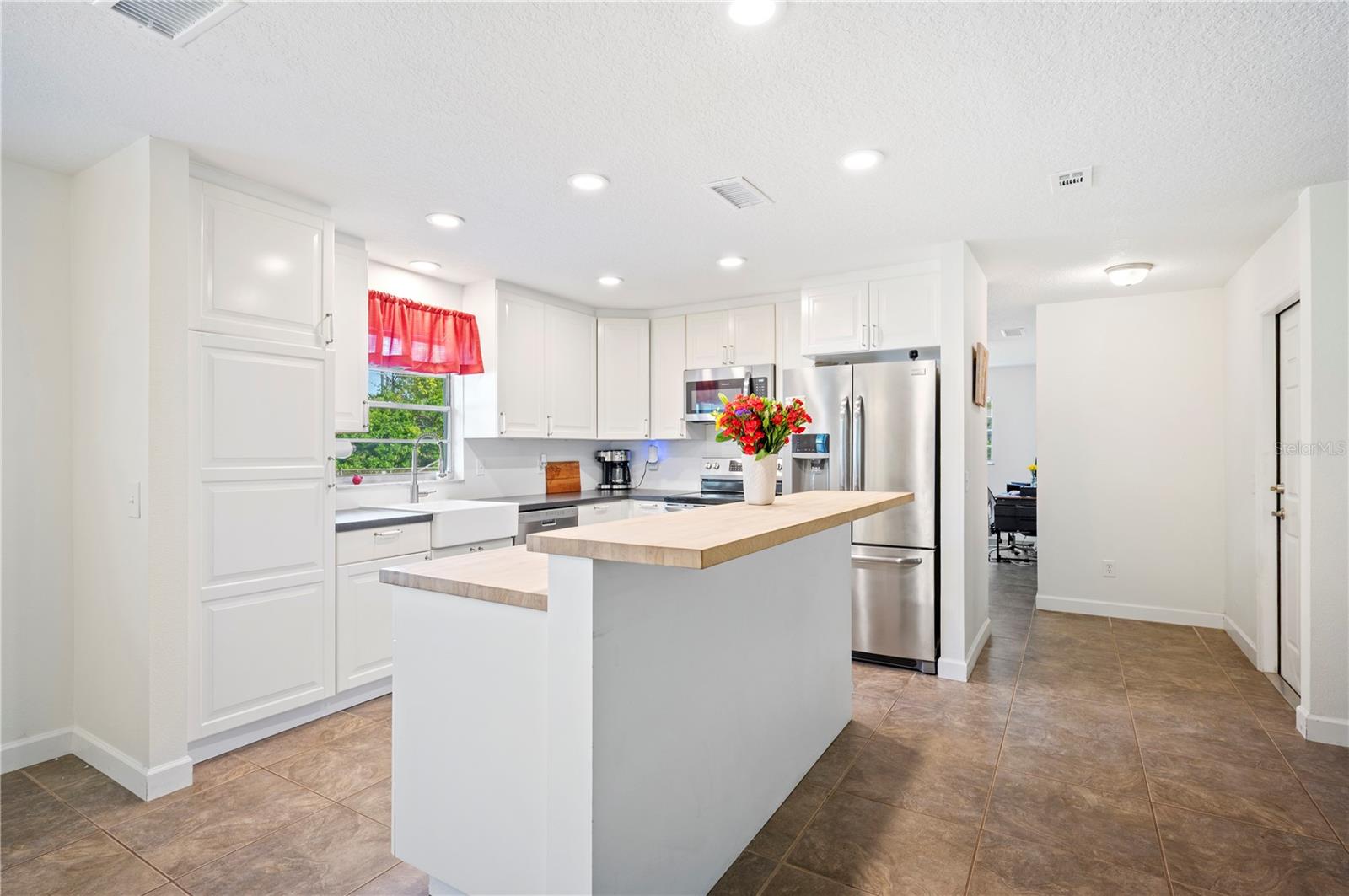 6507 SHADOWBROOK RUN