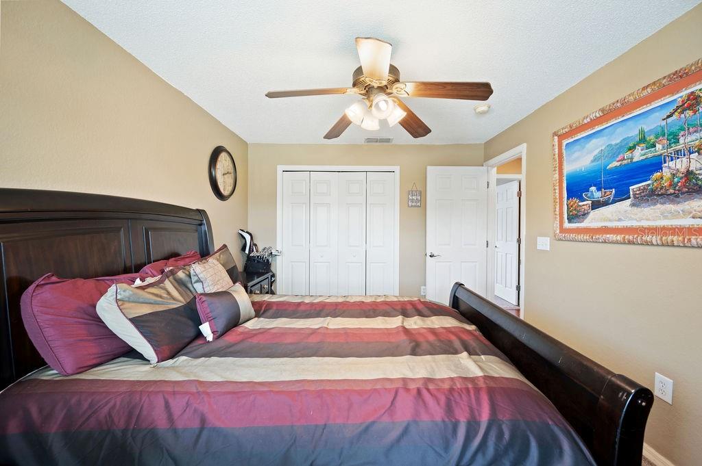 1420 MEADOWS POND DR