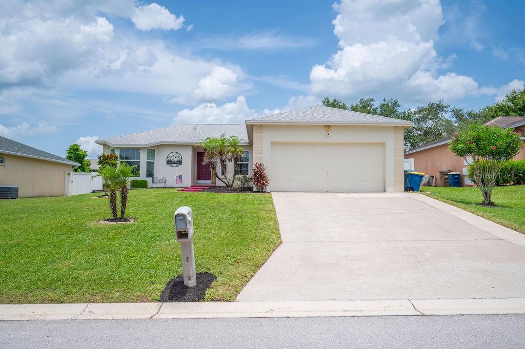 1420 MEADOWS POND DR