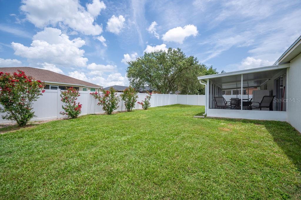 1420 MEADOWS POND DR