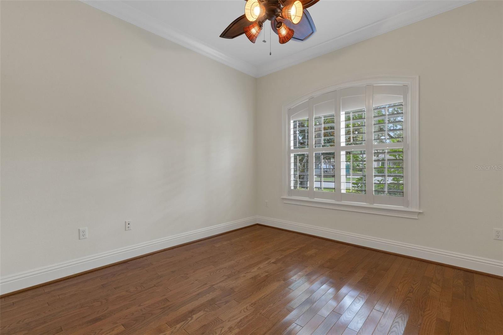 2633 BELLERIVE DR