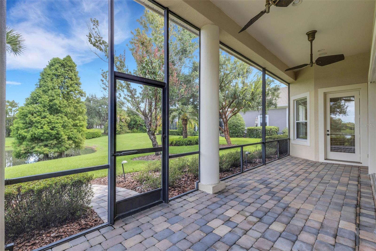 2633 BELLERIVE DR