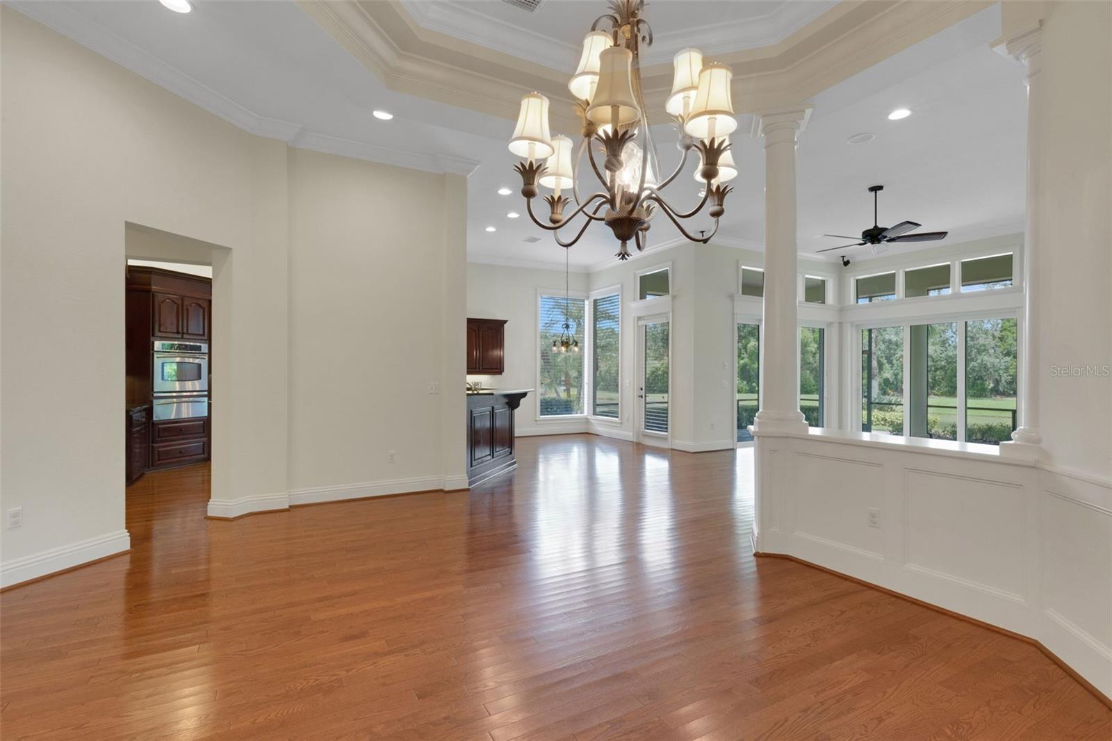 2633 BELLERIVE DR